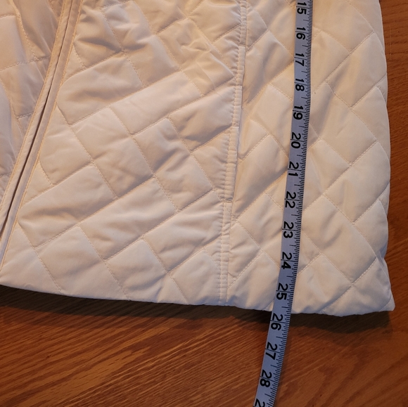 Quilted, Zipper Front, Puffer Vest - Picture 4 of 4